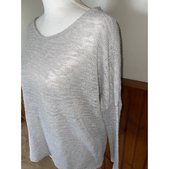 Womens Lulus Light Gray Open Back Sheer Pullover Sweater Size S - Picture 2 of 5